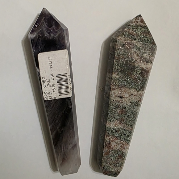 2pc Crystal Collectibles - Picture 6 of 6